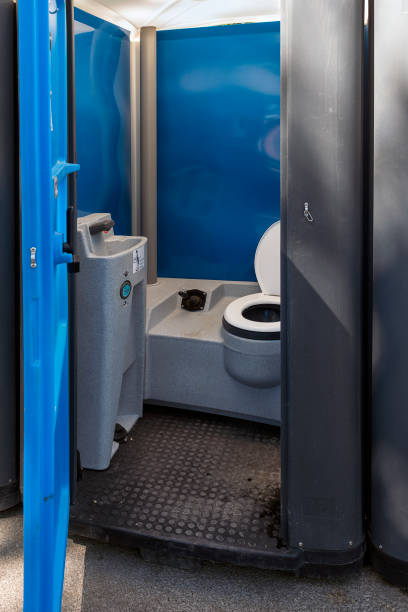 Best Porta potty services near me  in Columbia Heights, MN